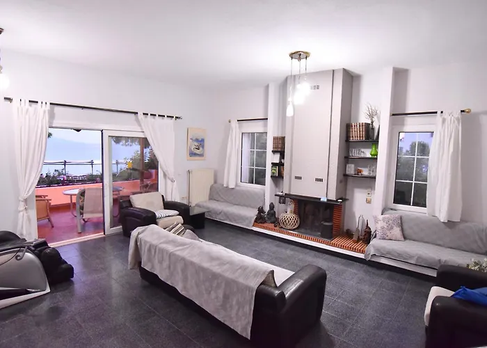 Fat Mermaid Seaside Villa